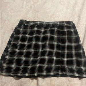 Tinseltown Black and White Checkered Mini Skirt